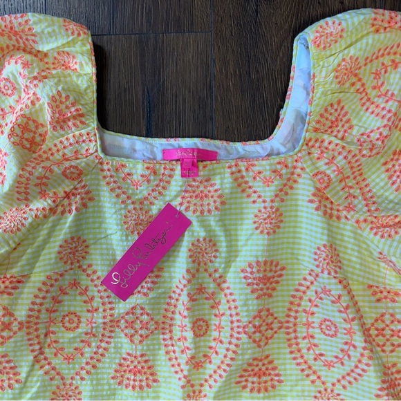🆕 Lilly Pulitzer Lettie Eyelet calla yellow gingham seersucker Top SZ LG - Picture 2 of 5